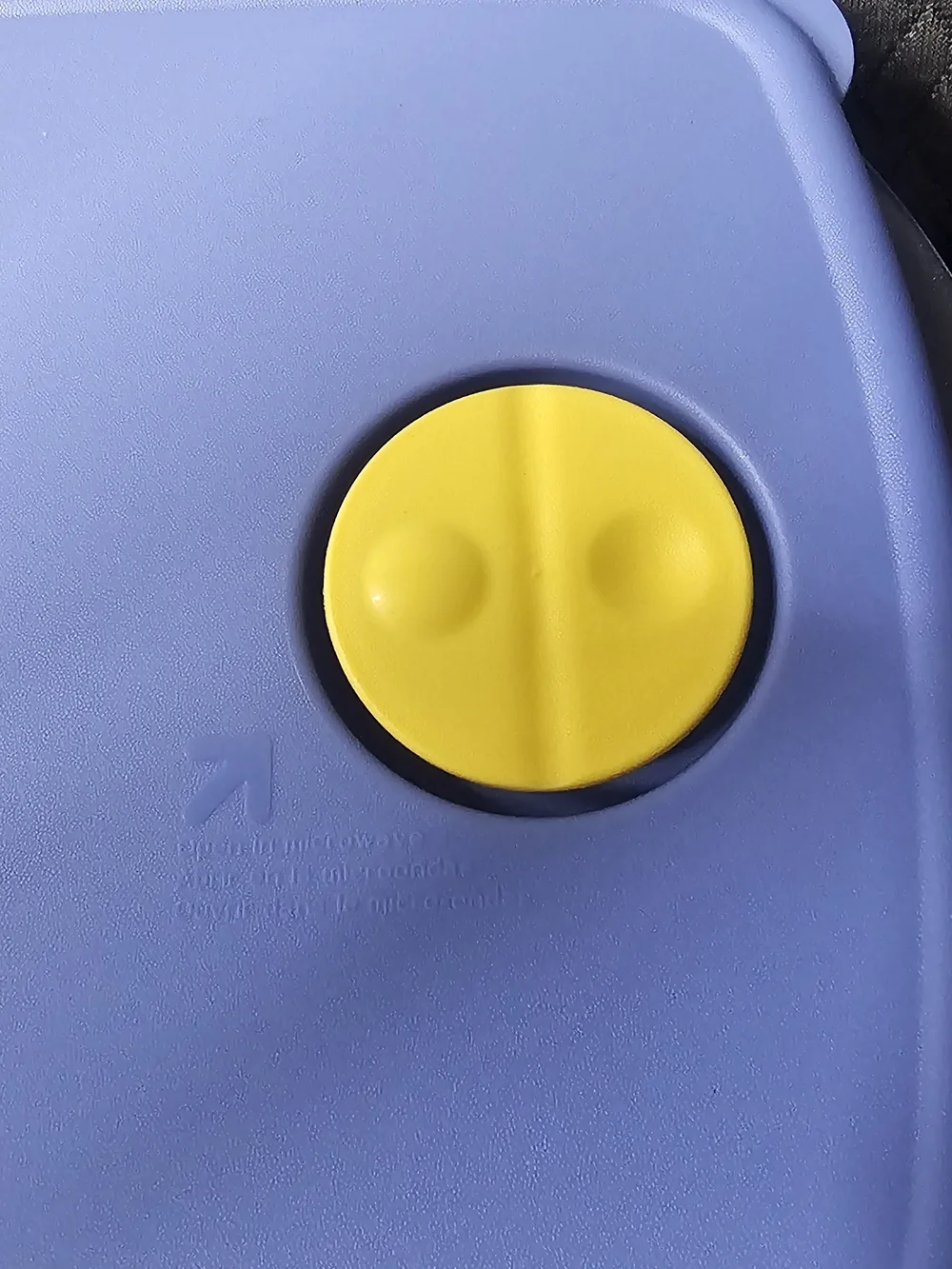 Tupperware Periwinkle Plastic Storage Container with Yellow Vent Lid
